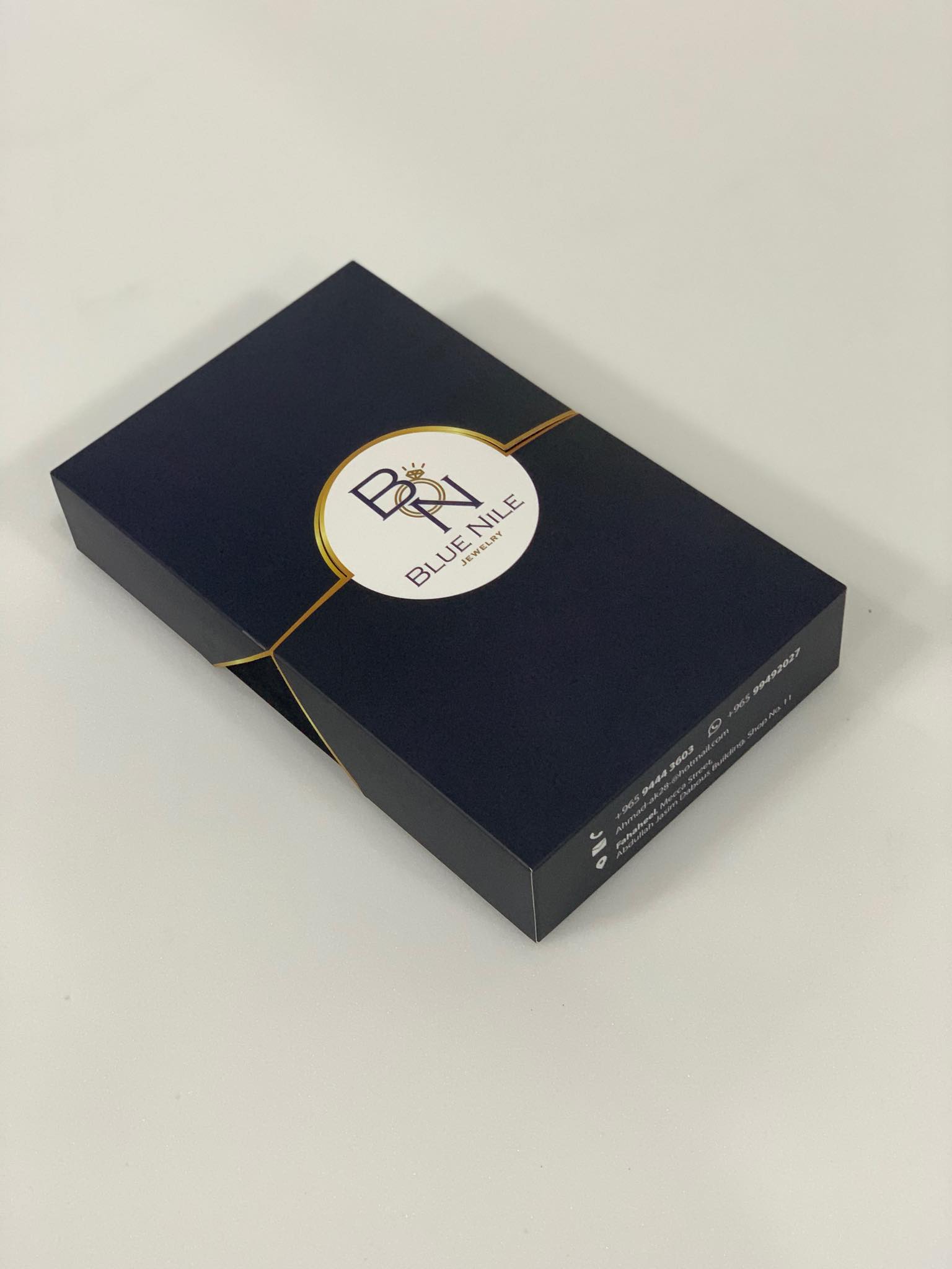 Jewelry accessory box